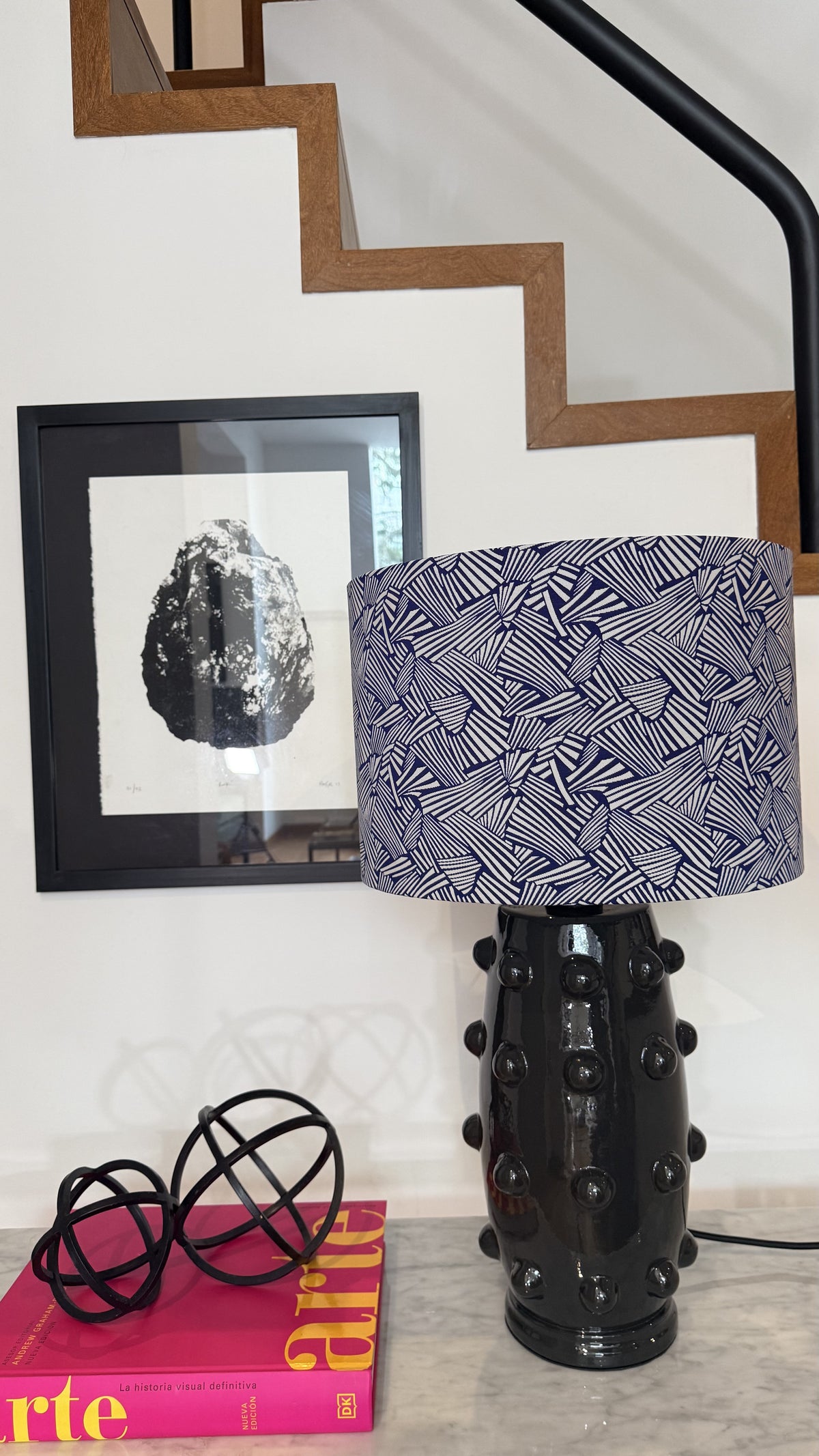 Lámpara de Mesa Bolas Negro + Retro Azul