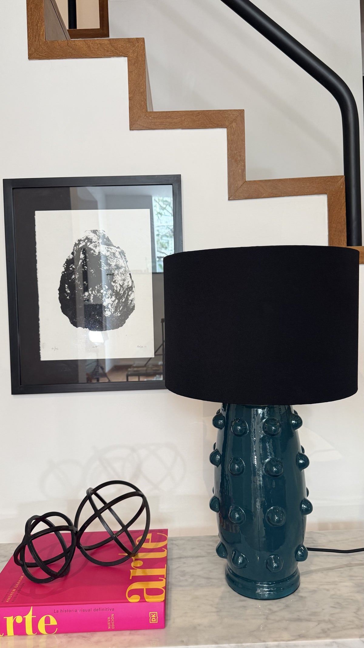 Lámpara de Mesa Bolas Turquesa + Liso Negro