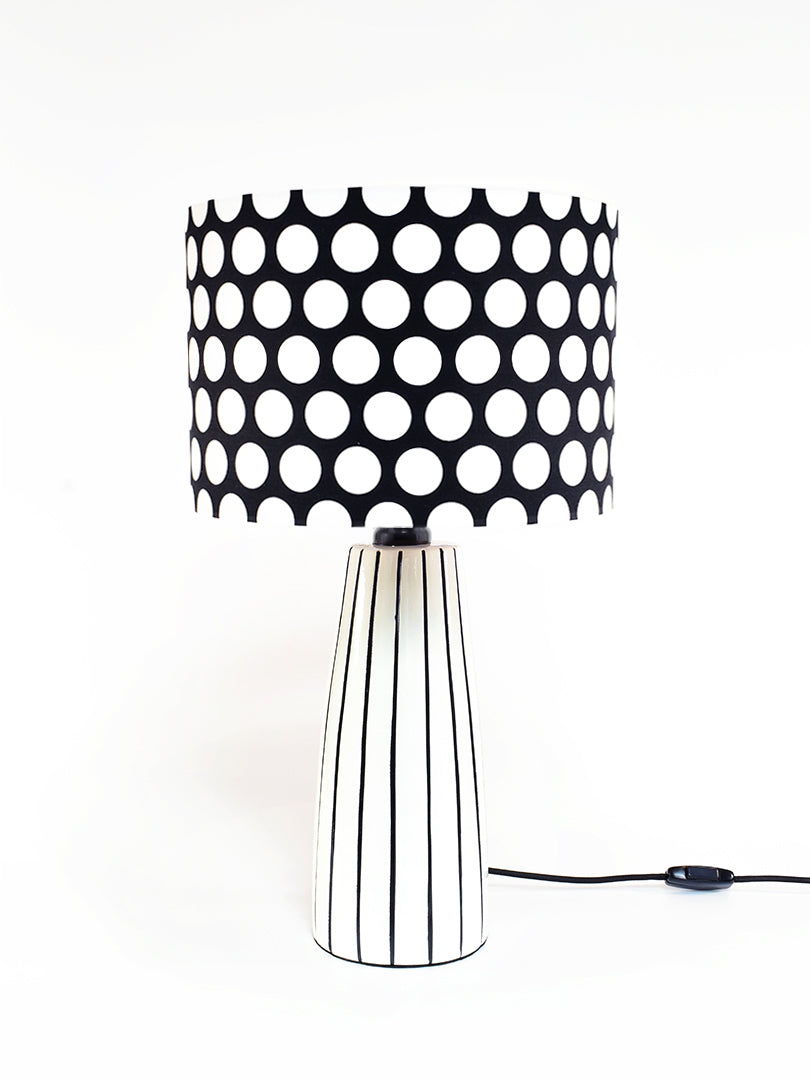 Lines Blanco + Dots Negro principal
